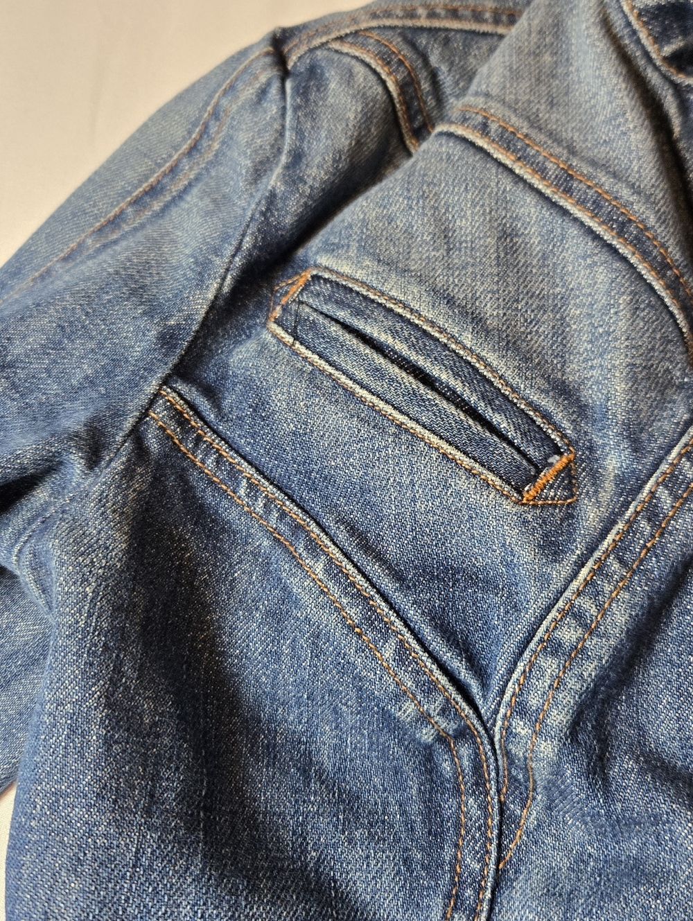 Vintage Armani Exchange Distressed Denim Jacket In A Fitted Size Medium - Picture 4 of 9